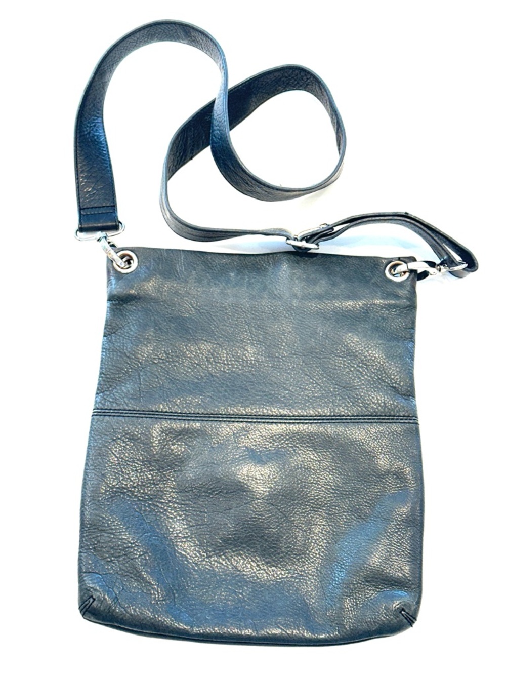 Classic Margot Black Leather Crossbody Bag - Timeless Everyday Style Genderless